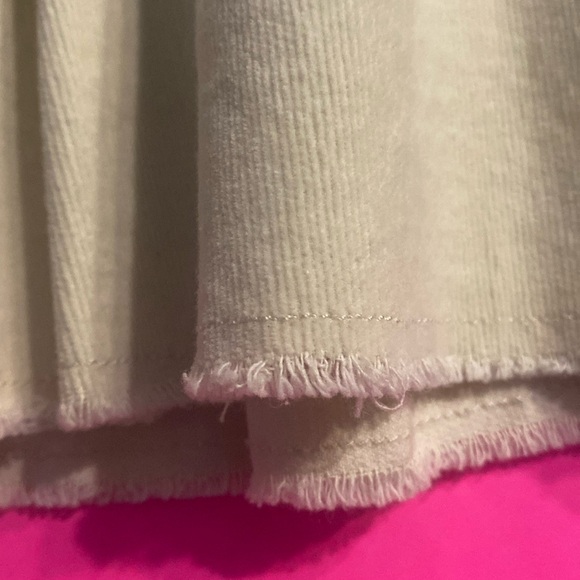 High Rise Corduroy Pleated Juniors Mini Skirt with Frayed Hem, Size M, Ivory NWT - Picture 6 of 10